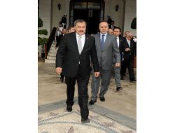 Bakan Eroğlu: Konutlar Hassas Alan Olmaktan Çıkarıldı