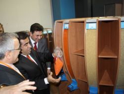 Vali Güzeloğlu: Fuarlar Büyük Buluşmaların Dönüm Noktalarıdır