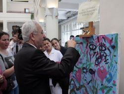 Kanserle Mücadele İçin Resim Yaptılar