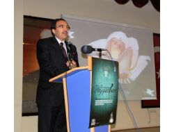 Vali Tapmaz: Millet Olarak Peygamber Tasavvurumuz Sevgi Merkezli