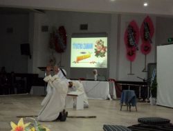 Kumlucalı Öğrenciler Kutlu Doğum’u Tiyatro İle Anlattı