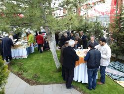 NECMETTİN ERBAKAN'A MEVLİT OKUTTULAR