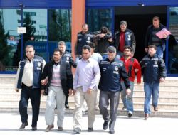 Anne Ve Kızının Parkta Yaralandığı Olayın Zanlıları Adliyeye Sevk Edildi