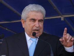 HRİSTOFYAS AÇIKLADI