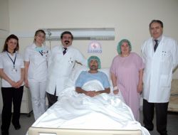 19 Yıllık Eşinin Böbreğiyle Hayata Tutundu