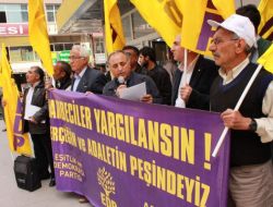 ‘12 Eylül Darbecilerinin Yargılanması İçin Savcı Demir’e Omuz Verelim’