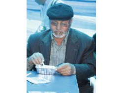 Toprakkale’de Kutlu Doğum Aşı Dağıtıldı