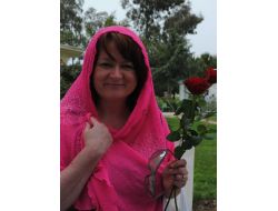 Side'de Güllerin Efendisi Adına Bin 440 Gül Dağıttı