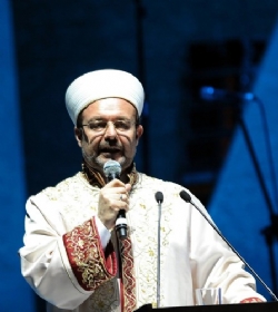 Diyanet Başkanı Kürtçe Mevlit Okudu