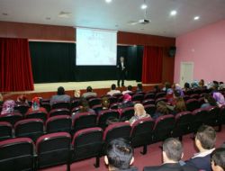 Kalkınç: Televizyon İle Başarı Arasında Ters Orantı Vardır