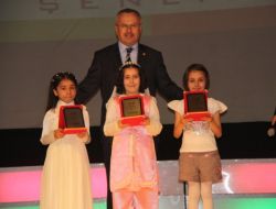 Safran İlköğretim Okulu 1. Kültür Sanat Şenliği Ödülleri Verildi