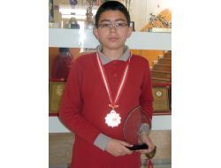 Özel Zafer İlköğretim Okulu Öğrencisi Üstün, Afyonkarahisar’ın Gururu Oldu