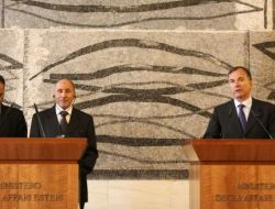 Libyalı İsyancılar: İtalya, Fransa Ve Katar'a Ayrıcalık Tanıyacağız