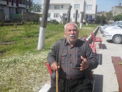 84 Yaşındaki Güreşçi Okul Yapılması İçin Arsa Bağışlıyor