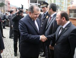 İçişleri Bakanı Güneş: Ysk'nın Kararını Değerlendirmeyi Düşünmüyorum