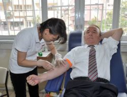 Vali Oğuz Herkesi Kan Bağışından Bulunmaya Davet Etti