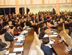 Kazak-türk Liseleri’nin Başarısı Kazakistan Senatosu’nda