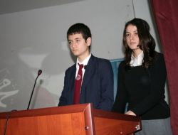 Bergama Endüstri Meslek Lisesi Öğrencileri Kutlu Doğum Programı Yaptı