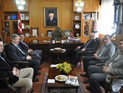 Uşak Valisi Çakacak Utso’yu Ziyaret Etti