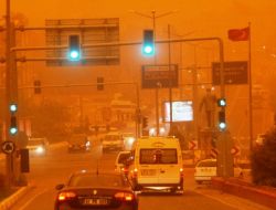 Toz Bulutu Gündüzü Geceye Çevirdi