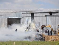Biga'da Çıkan Yangın Maddi Zarara Yol Açtı