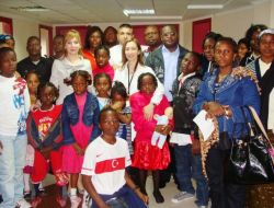 Kongolular, Seyhan Maya Göz’de Göz Taramasından Geçti