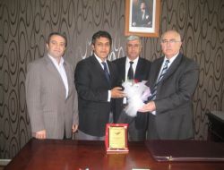 Barış Komitesinden Diyarbakır Müftüsü'ne Plaket