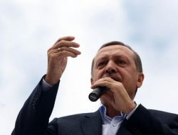 Bahçeli Bozkurtlarıyla Kovalamaca Oynasın