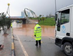 Gaziantep’te Sel Suları Çevre Yolunu Bastı