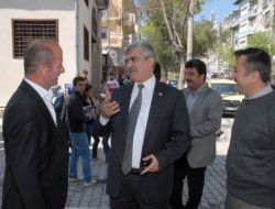 Ak Parti Burdur'da Esnafı Ziyaret Etti