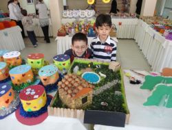 Bakımevi Ve Kreşte Kalan Küçüklerin Sergisi Beğenildi