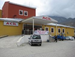 Otomobil Tortum Gölü'ne Uçtu: 5 Ölü