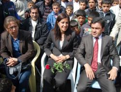 Bdp'li Yıldız: Çadırları Yine Kuracağız, Kaldırırlarsa Akp Binalarına Saldırırız