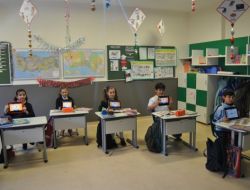 Okula Kayıt Yaptıran Öğrenciye Ipad Hediye Ediliyor