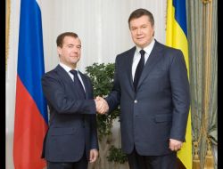 KİEV'DE MİNİ ÇERNOBİL ZİRVESİ