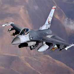 Savaş uçağında patlama