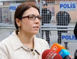 Savcı, Zaman Muhabirlerinin Beraatini İstedi