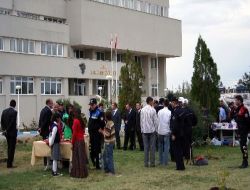 Iğdır Emniyet Müdürü Öğrenci Ve Ailelerine Kokteyl Verdi