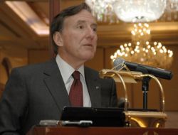 Bülent Eczacıbaşı: İş Dünyasında Seçim Telaşı Yok