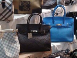 Taklit Çantalardan 5 Milyon Tl Çıktı