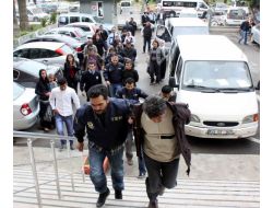 Korsan Göstericiler Adliyeye Sevk Edildi