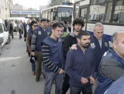 BDP ÇADIRINDA EL YAPIMI BOMBALAR