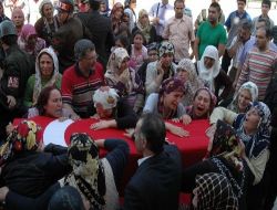 Uzman Çavuş Solgun'un Cenazesi Memleketi Adana'da Toprağa Verildi