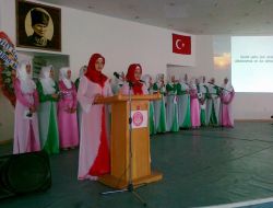 Dinar Anadolu İmam Hatip Lisesi'nden Kutlu Doğum Programı