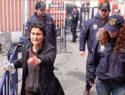 Banka Bombacısı Güvenlik Kamerasına Yakalandı