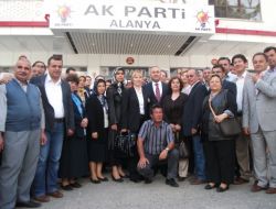 Çavuşoğlu: Camilerimiz Ucube Değil, Elinizi Dilinizi Buralardan Uzak Tutun