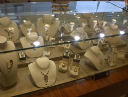 Karadeniz'in En Büyük Altın-mücevher Mağazasında Fuar Tadında Tanıtım Günleri