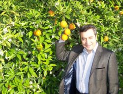 Finikeli Kadınlar, Oktay Usta Eşliğinde En Güzel Yemeği Yapmak İçin Yarıştı