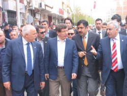 Davutoğlu:kulu Hayal Ettiğimiz Türkiye'nin Küçük Bir Fotoğrafıdır