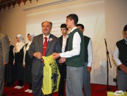 40 Hadis Ezbere Okuma Yarışması Yapıldı